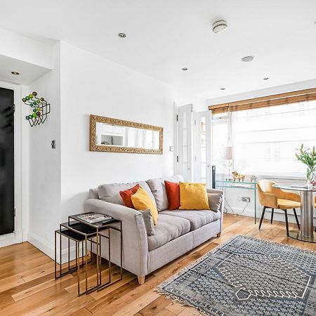 Elegant 1 Bedroom Flat Near Harrods Londra Esterno foto