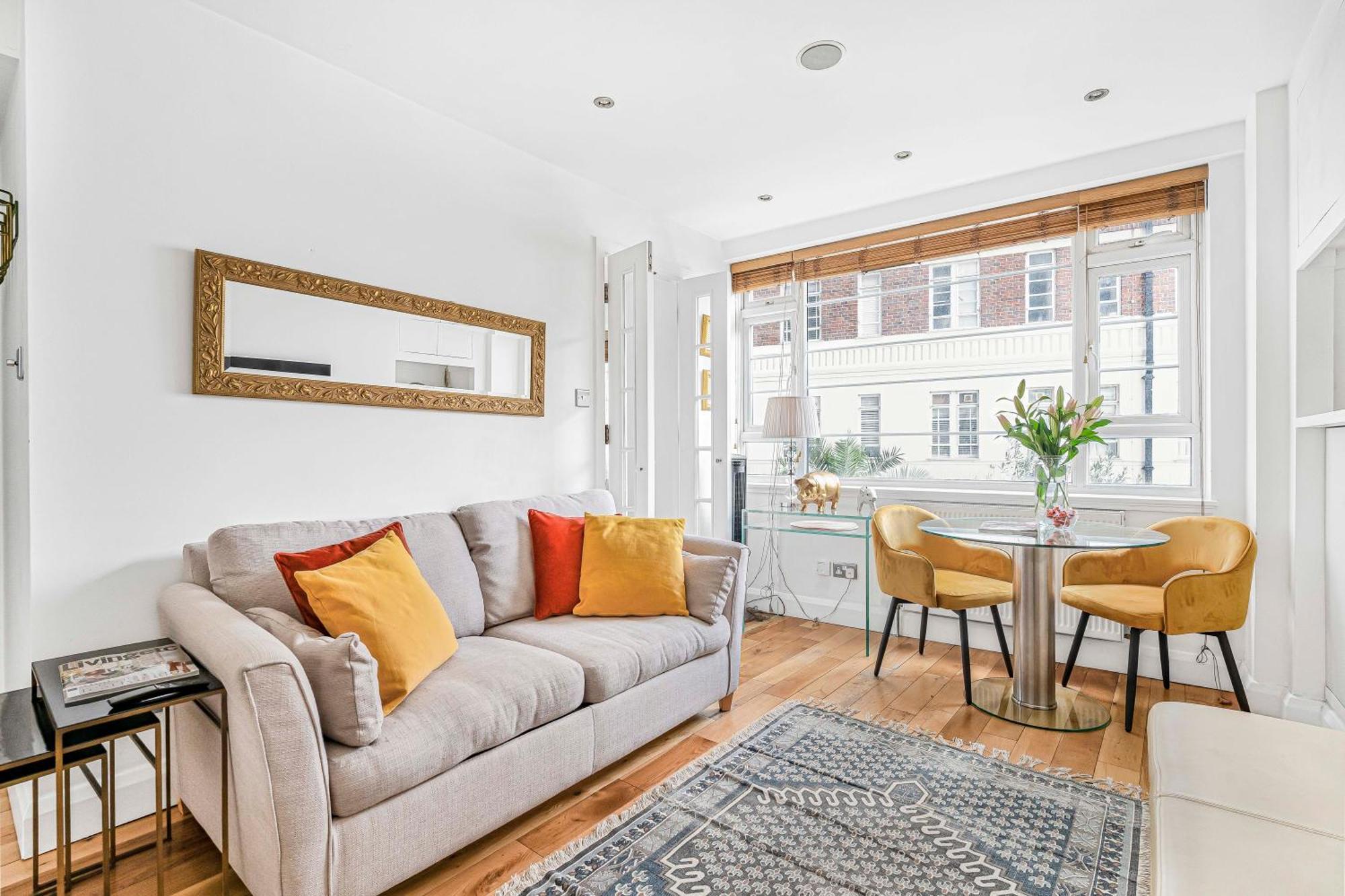 Elegant 1 Bedroom Flat Near Harrods Londra Esterno foto